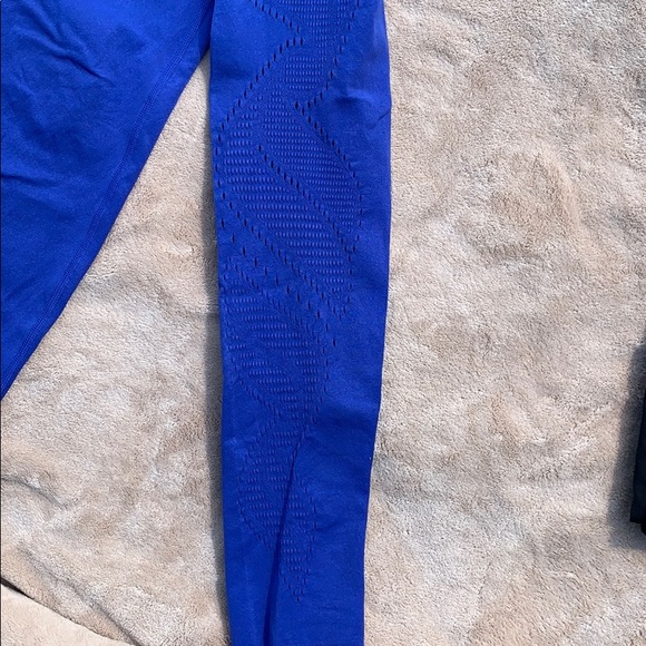 Fabletics seamless leggings - Picture 4 of 7